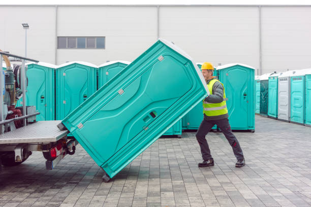 Best Portable bathroom rental  in North Enid, OK