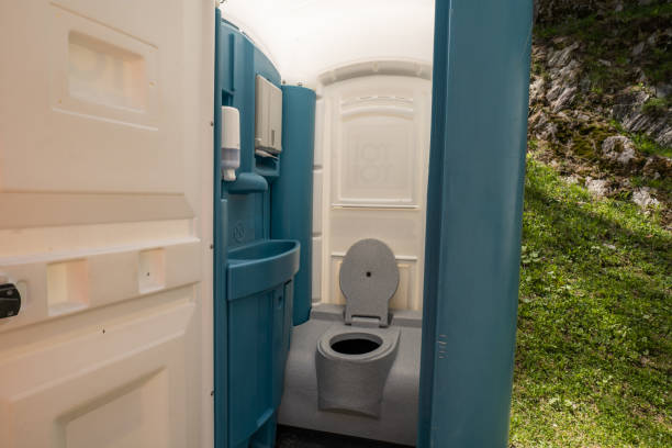 Portable Toilet Options We Offer in North Enid, OK